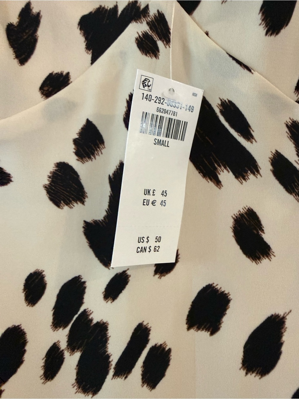 NWT Abercrombie Spotted V-Neck Silk Top - Picture 2 of 5